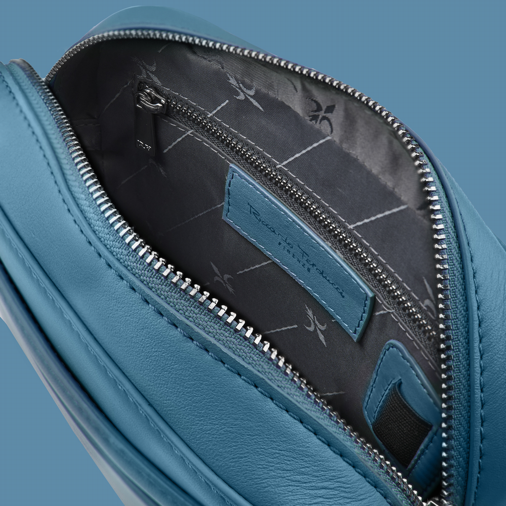 Petit sac à main bleu